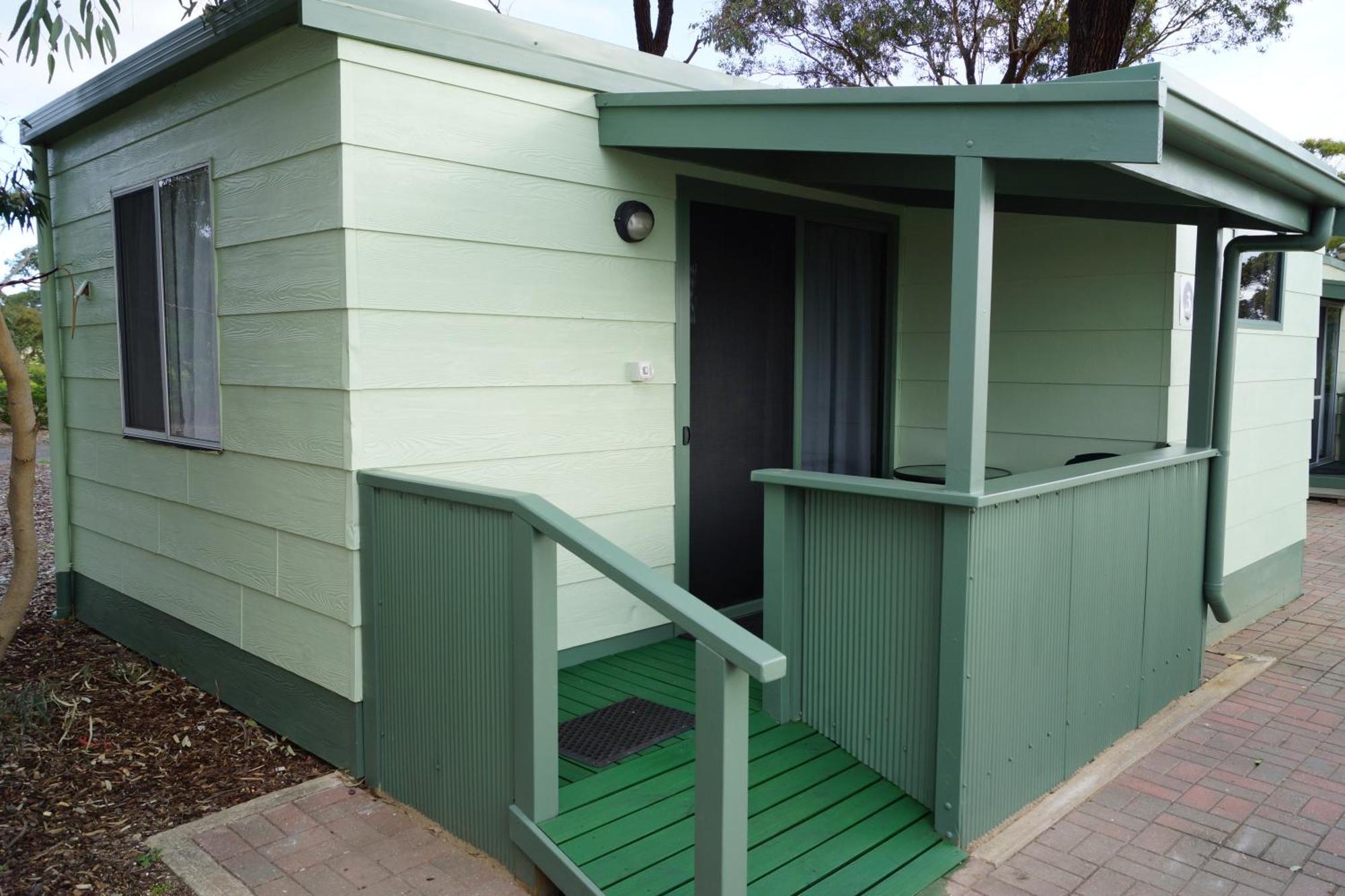 Lake Albert Caravan Park Hotel Meningie Стая снимка