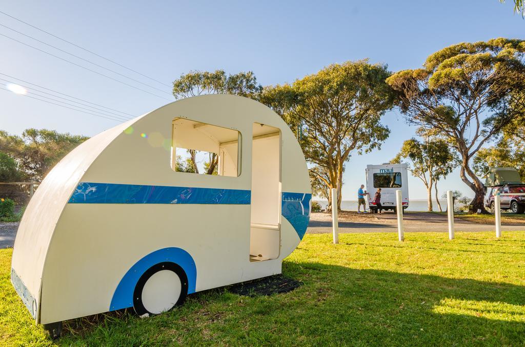 Lake Albert Caravan Park Hotel Meningie Екстериор снимка
